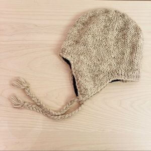 100% Wool Ivory Beige Beanie Hat